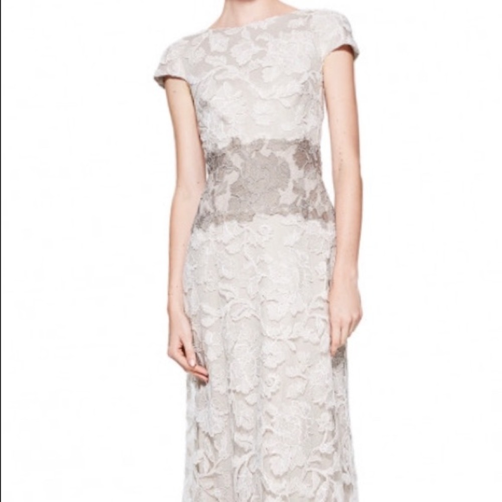 Elegant Floral Cream Tadashi Shoji Gown
